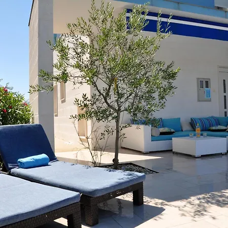 Family Mermaid Your Croatian Haven With Pool And Scenic Views *