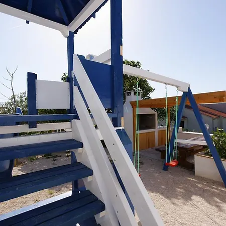 Mermaid - Heated Pool, Sea Views & 120m I Split Riviera Подстрана