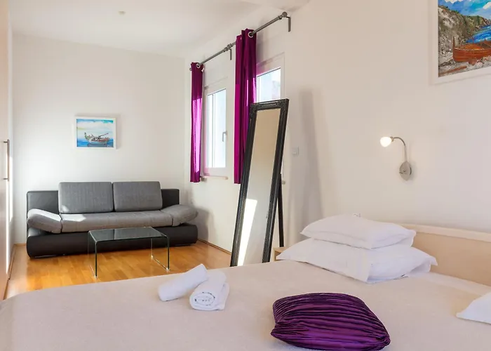 Family Mermaid Your Croatian Haven With Pool And Scenic Views Villa