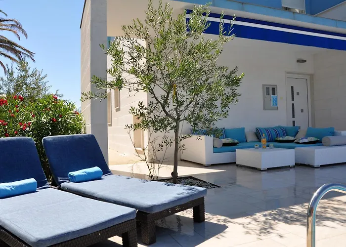 Family Mermaid Your Croatian Haven With Pool And Scenic Views *