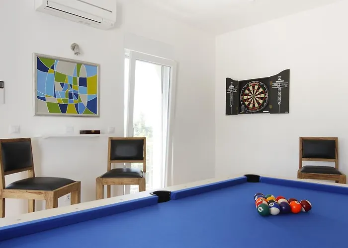 Family Mermaid Your Croatian Haven With Pool And Scenic Views Villa Podstrana