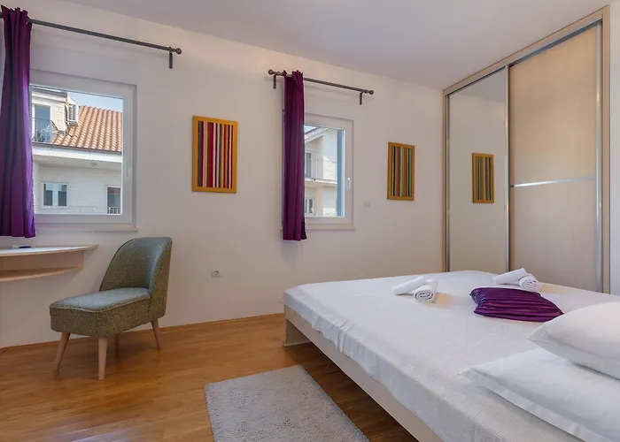 Family Mermaid Your Croatian Haven With Pool And Scenic Views * Podstrana